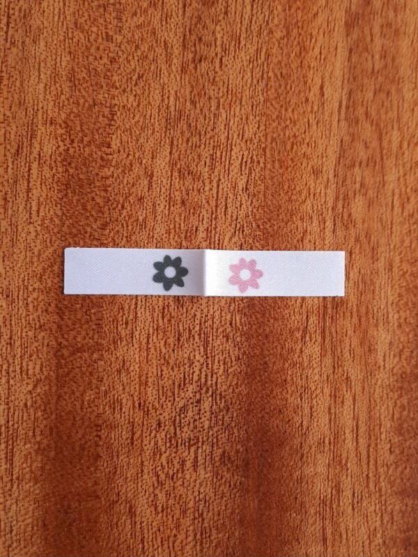 Etiquettes à coudre_Fleurs (lot de 4) – Image 5